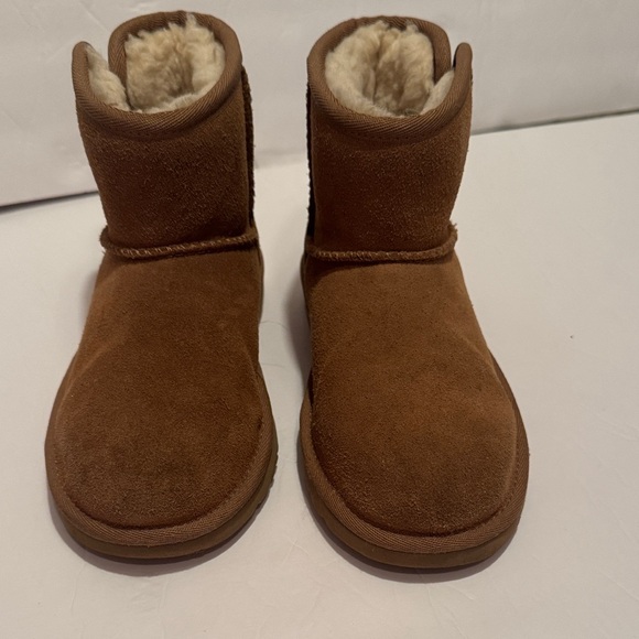 UGG EUC Size 13 Tan Ankle Boots - Picture 1 of 6